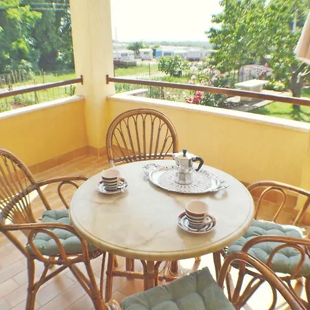 Charming Beach Apartman *
